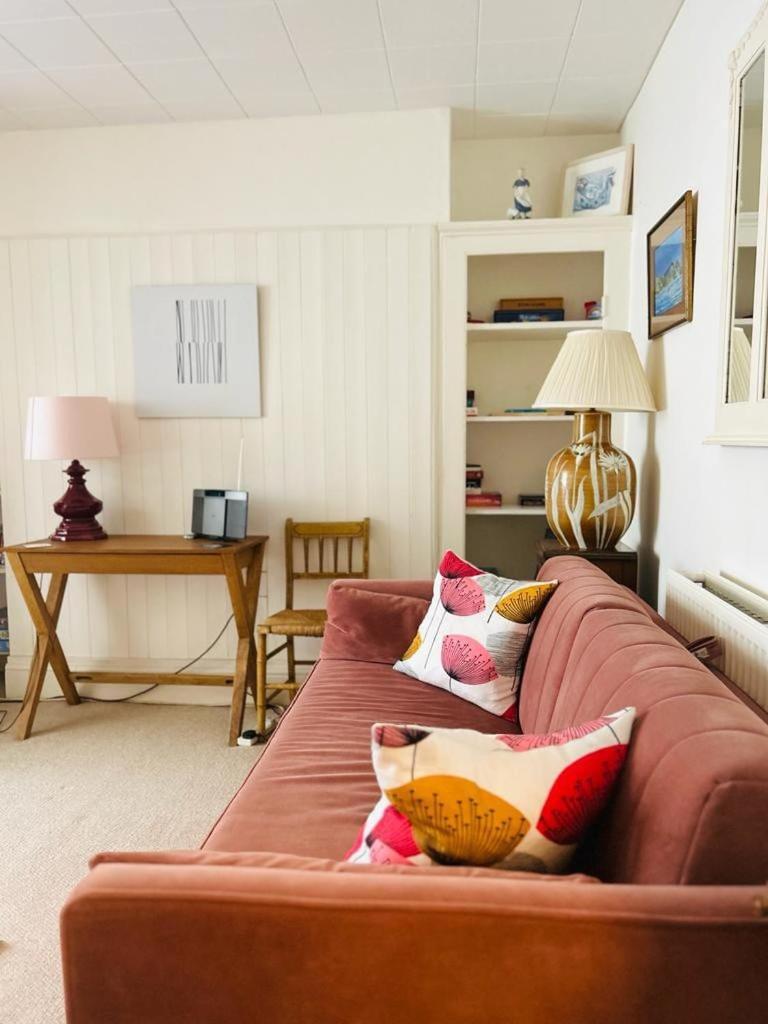 Spacious Comfortable Flat With Free Parking In East Finchley, Muswell Hill & Close To Alexandra Palace Londra Dış mekan fotoğraf