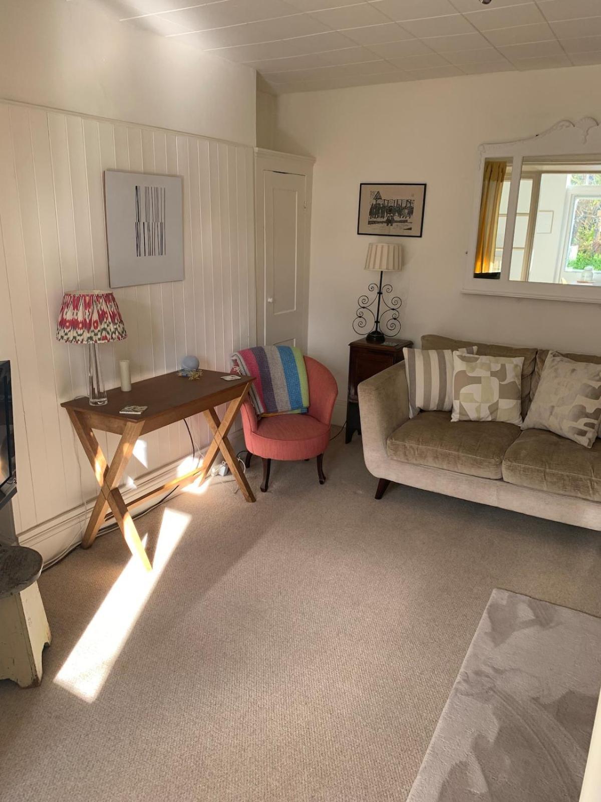 Spacious Comfortable Flat With Free Parking In East Finchley, Muswell Hill & Close To Alexandra Palace Londra Dış mekan fotoğraf