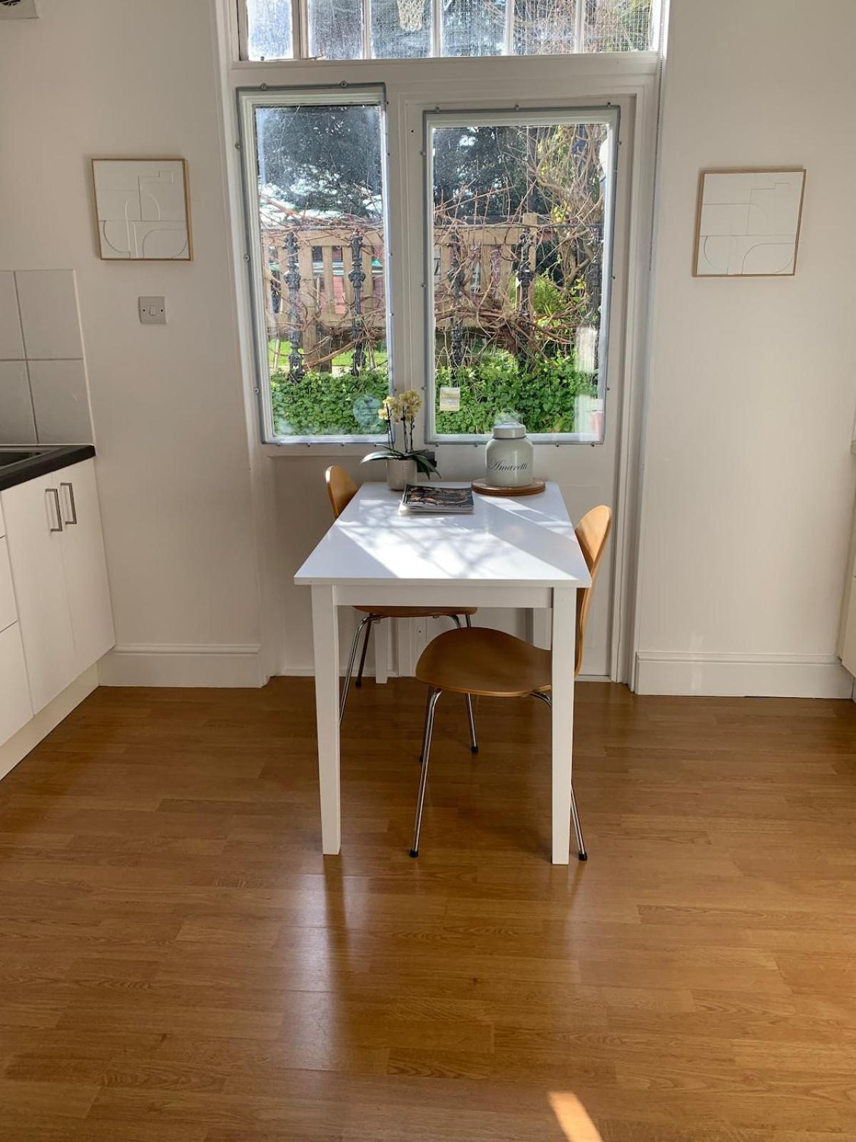 Spacious Comfortable Flat With Free Parking In East Finchley, Muswell Hill & Close To Alexandra Palace Londra Dış mekan fotoğraf